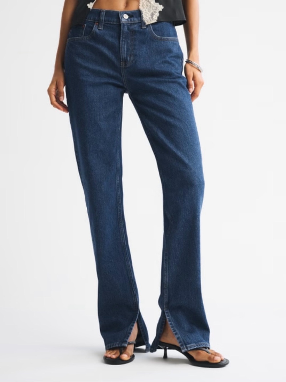 Abercrombie & Fitch Mid Rise 90’s Straight Jeans with Vent Hem